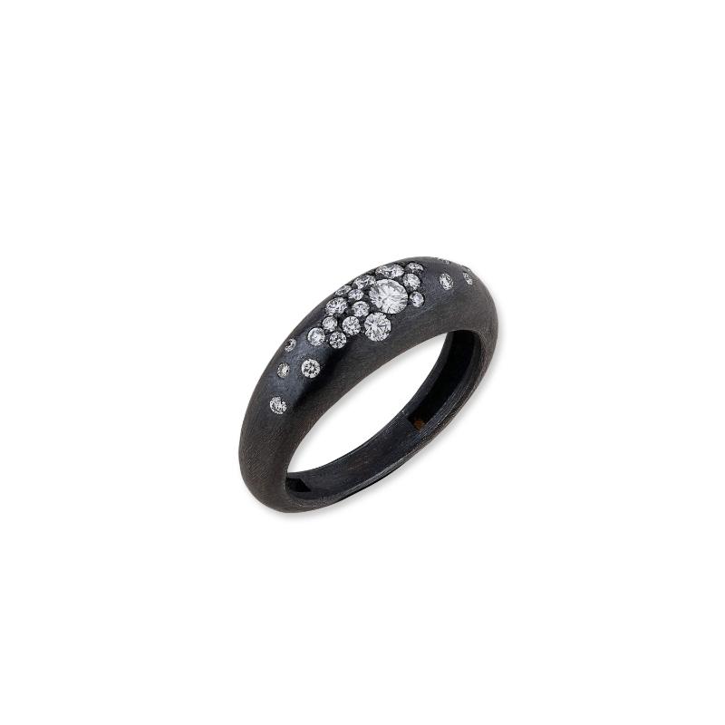 Lika Behar Boogie Line Scatter Diamond Band