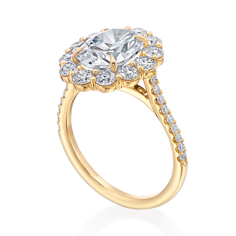 18 Karat Yellow Gold Engagement Ring